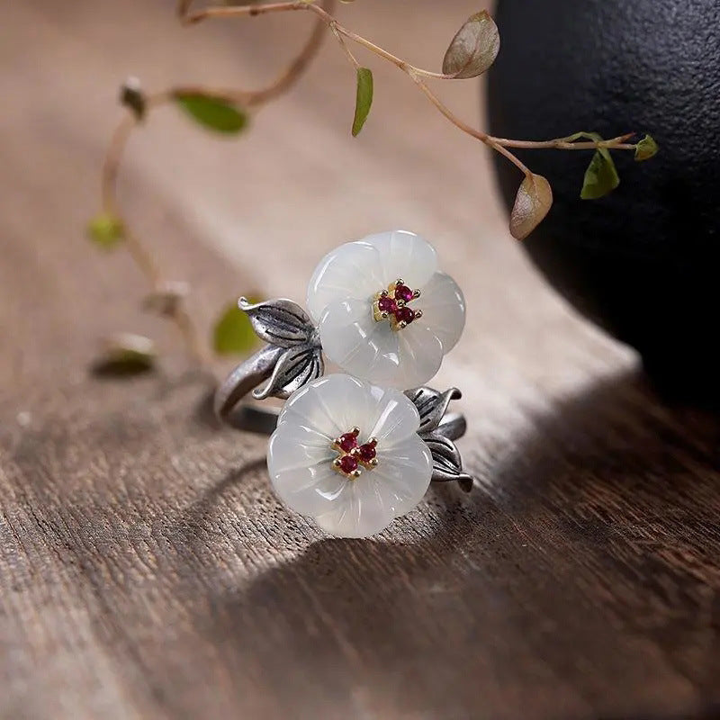 Charming Silver Bracelet for Any Occasion