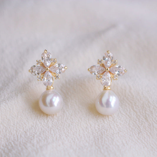 Delicate Artisan Pearl Earring