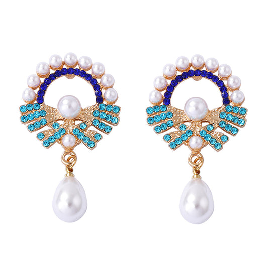 Charming Piece for Any Occasion
