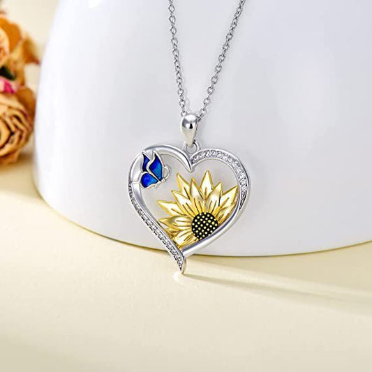 Stunning Necklace for Daily Wear