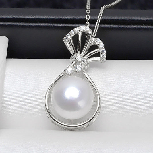 Stunning Pearl Necklace for Daily Wear