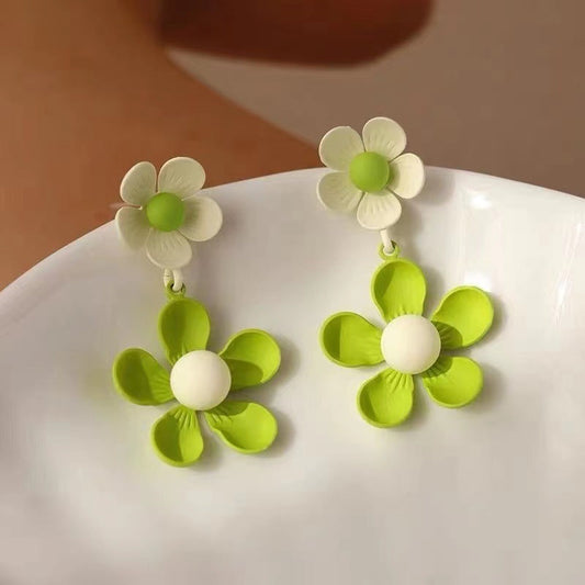 Elegant Earring for Every Occasion