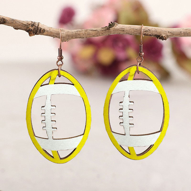 Charming Earring for Any Occasion