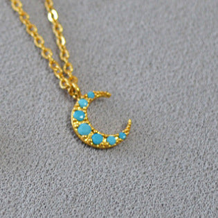 Beautiful Gold Necklace with Unique Style