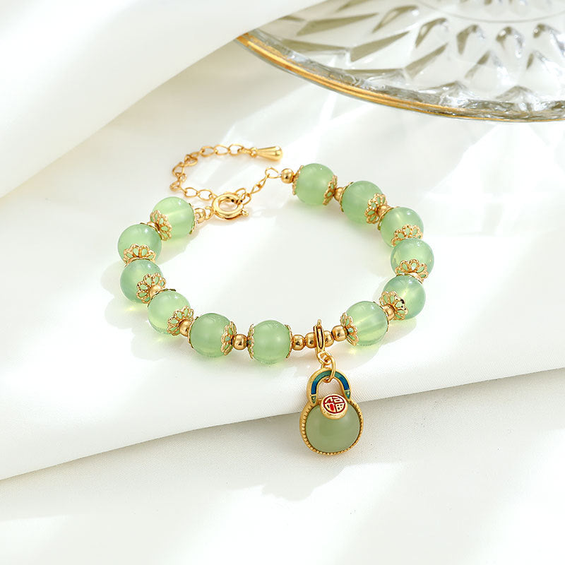 Stunning Silver Bracelet for Daily Wear