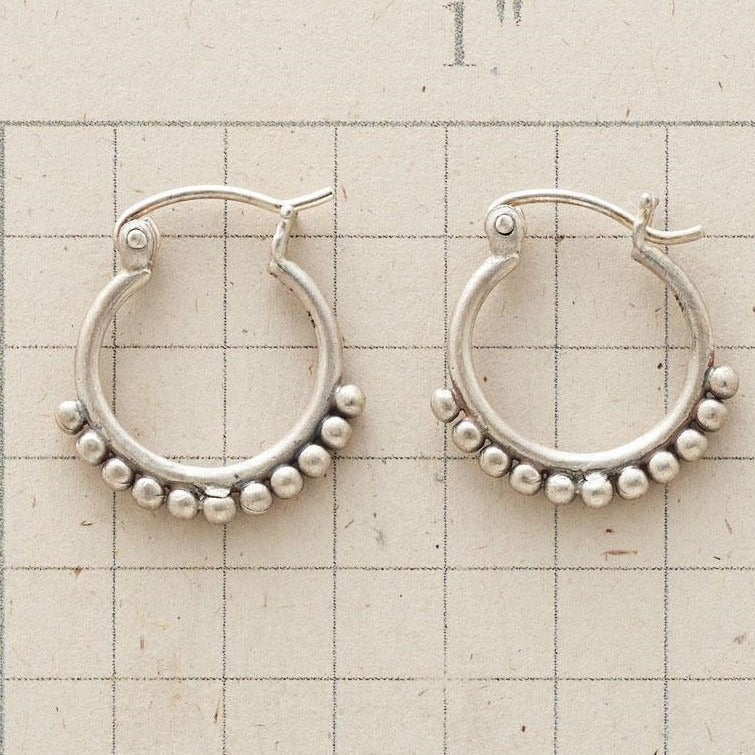Charming Earring for Any Occasion