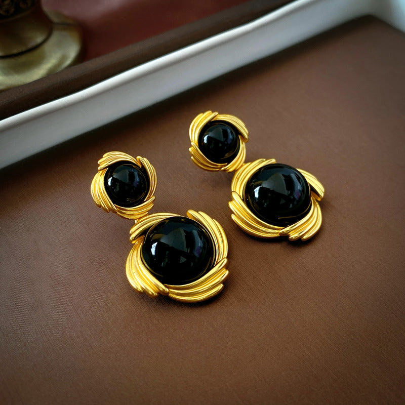 Stunning Gold Earring for Daily Wear