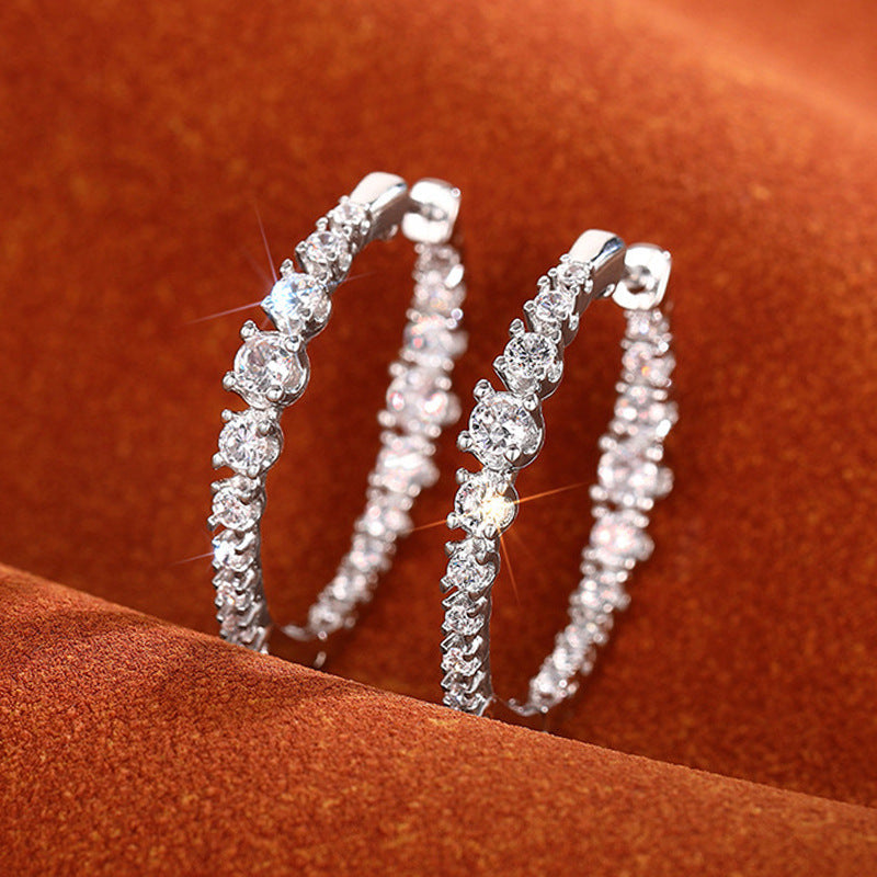 Beautiful Earring with Unique Style