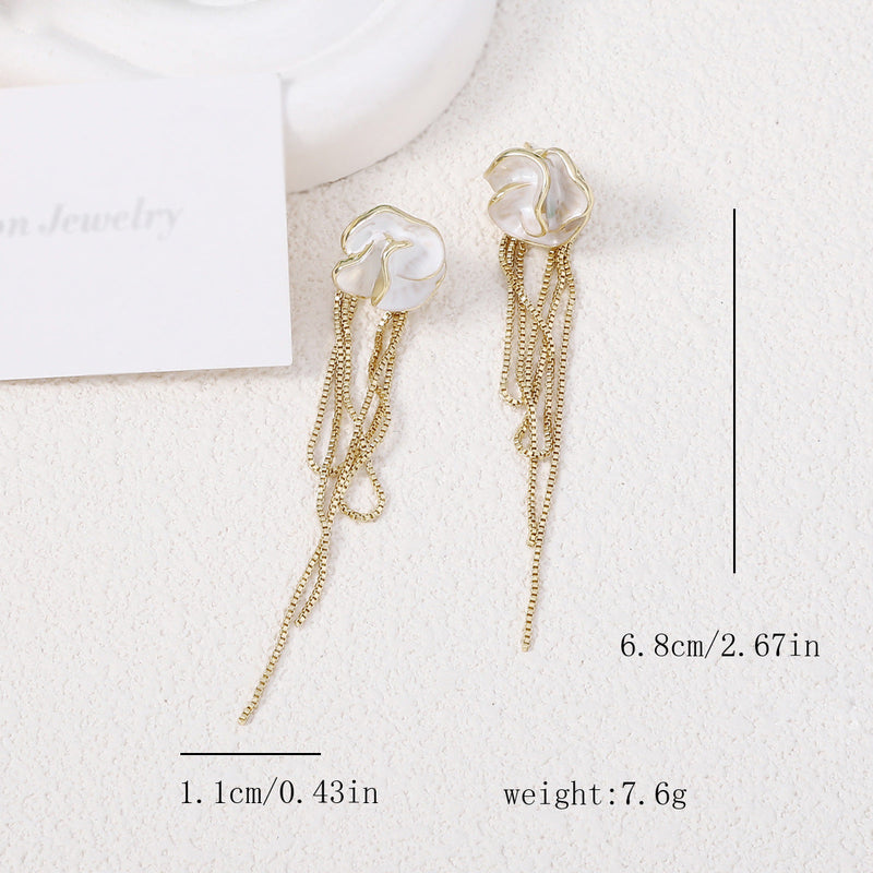 Beautiful Earring with Unique Style