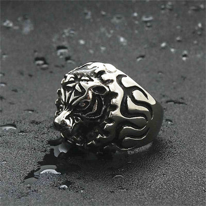 Charming Ring for Any Occasion