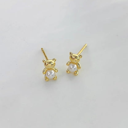 Beautiful Pearl Earring with Unique Style
