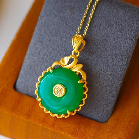Elegant Gold Necklace for Every Occasion