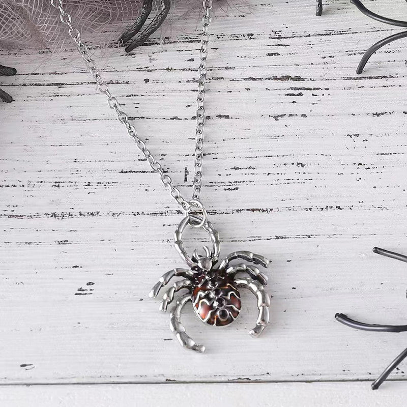 Stunning Necklace for Daily Wear