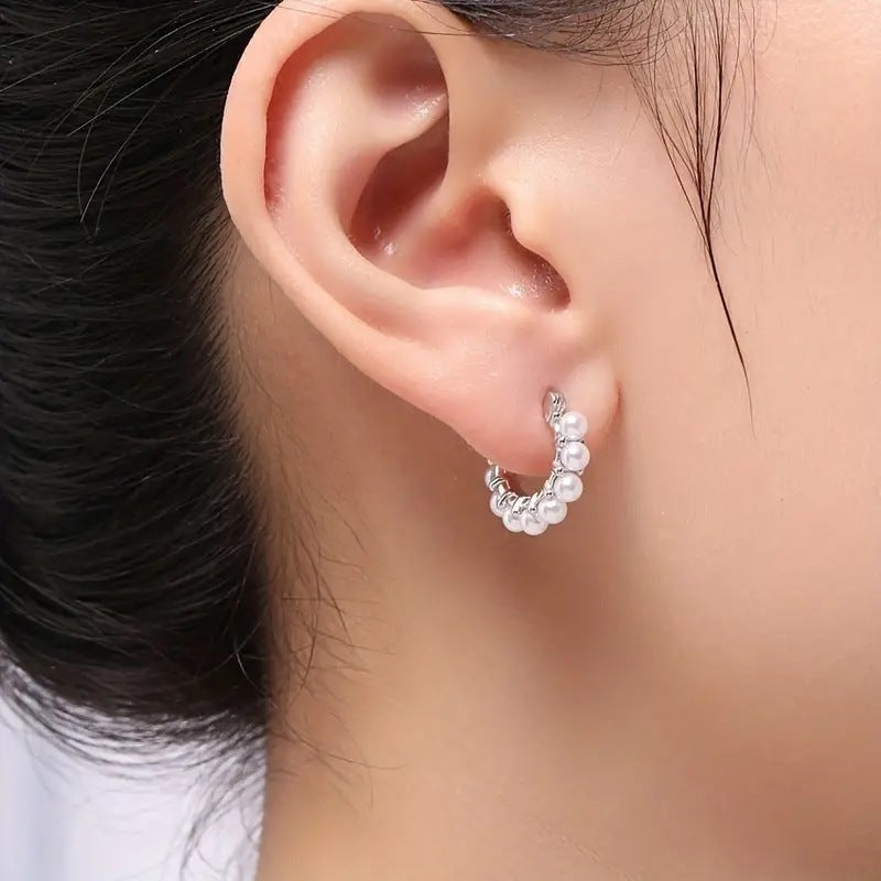 Romantic Pearl Earring for Special Moments