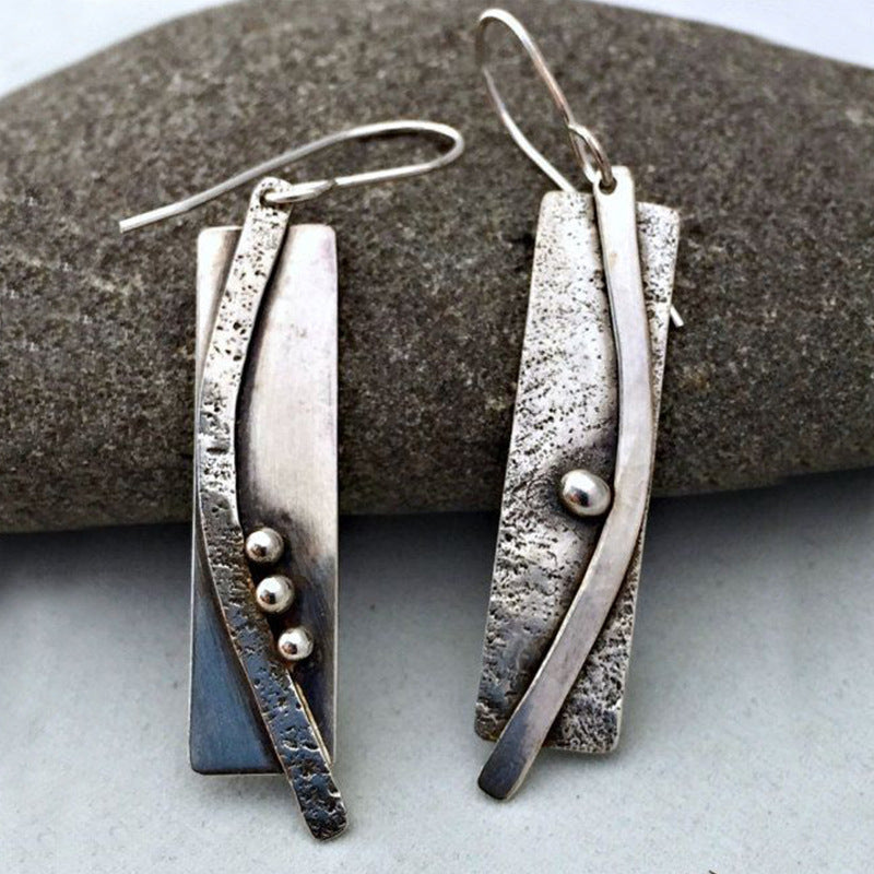 Elegant Silver Earring for Every Occasion