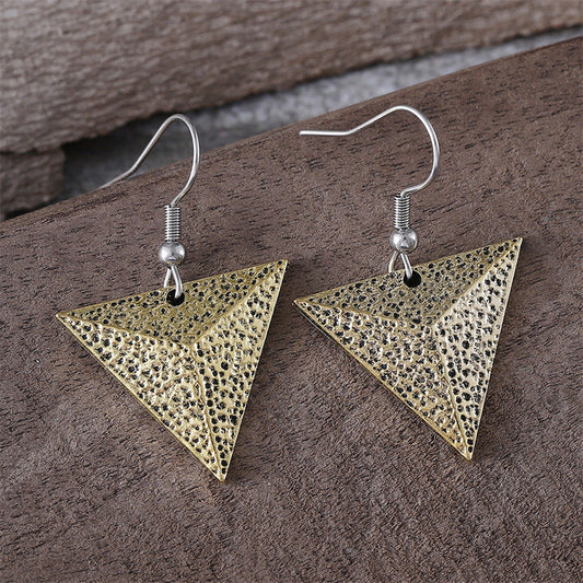 Vintage Handmade Gold Earring