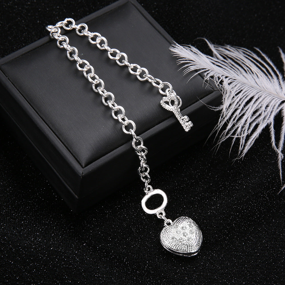 Beautiful Bracelet with Unique Style