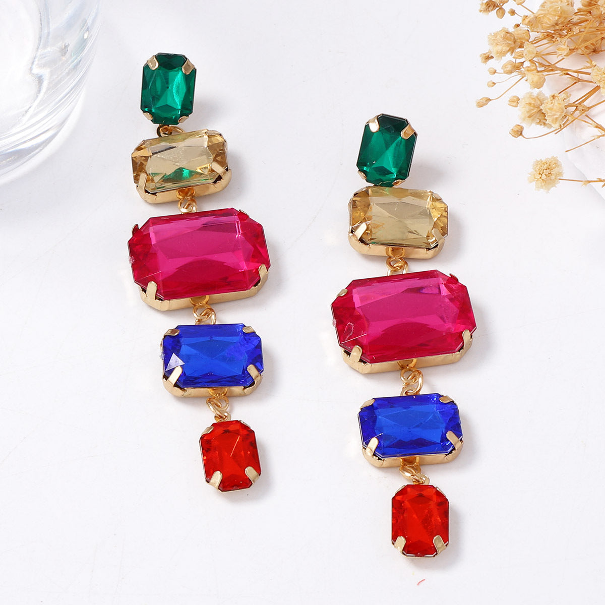 Charming Piece for Any Occasion