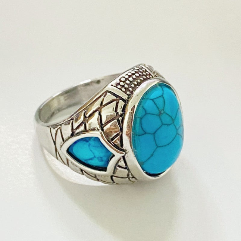 Stunning Silver Ring for Daily Wear