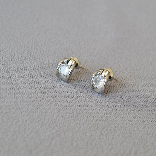 Elegant Silver Earring for Every Occasion