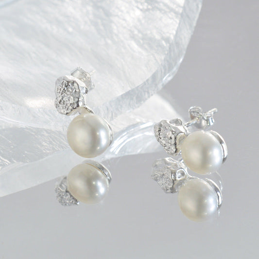 Elegant Pearl Earring for Every Occasion