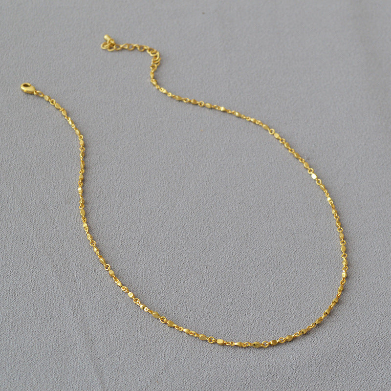 Beautiful Gold Necklace with Unique Style