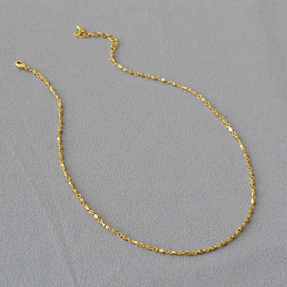 Beautiful Gold Necklace with Unique Style