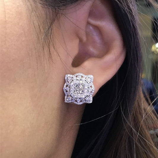 Elegant Earring for Every Occasion
