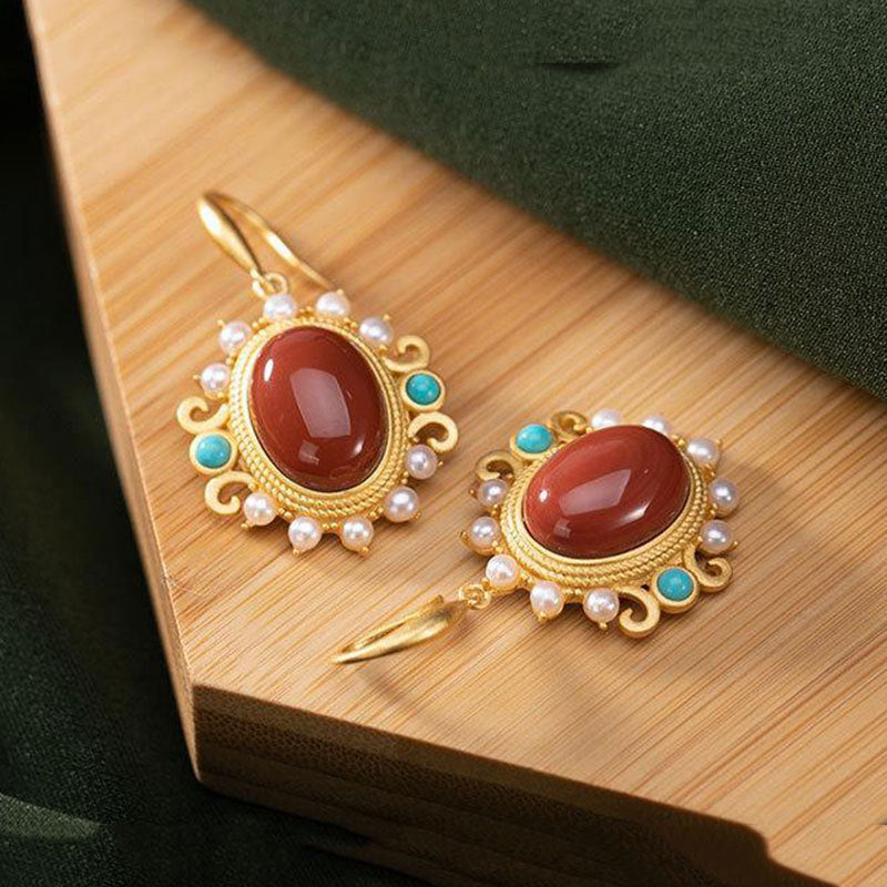 Beautiful Silver Earring with Unique Style