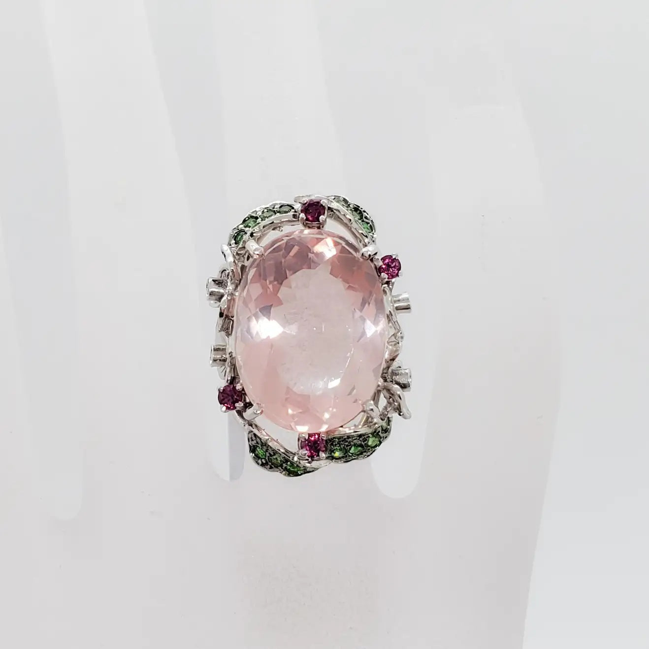 Beautiful Ring with Unique Style