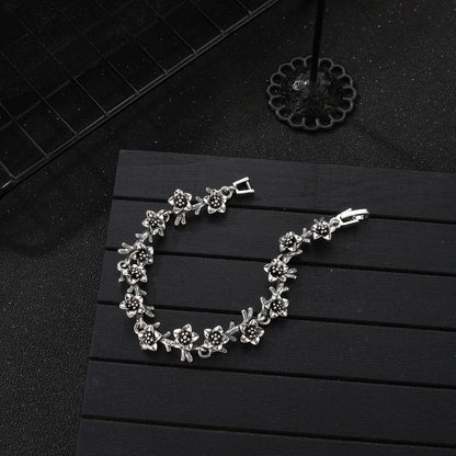 Classic Bracelet with Timeless Appeal