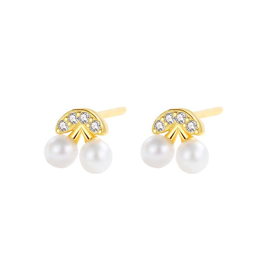 Stunning Pearl Earring for Daily Wear