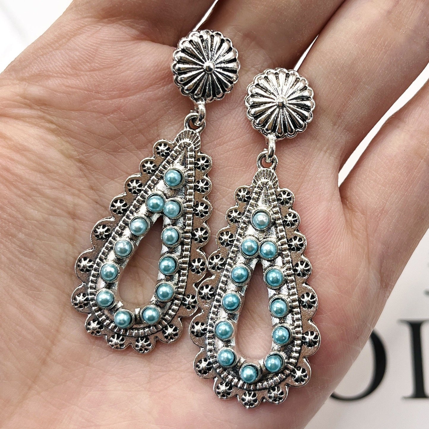 Romantic Earring for Special Moments