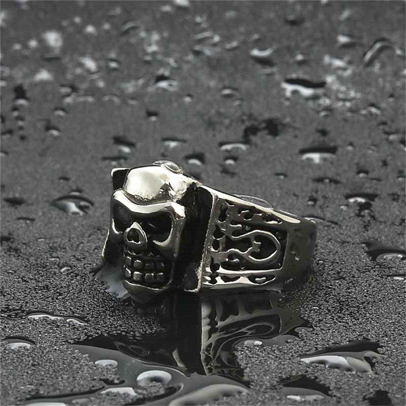 Classic Ring with Timeless Appeal