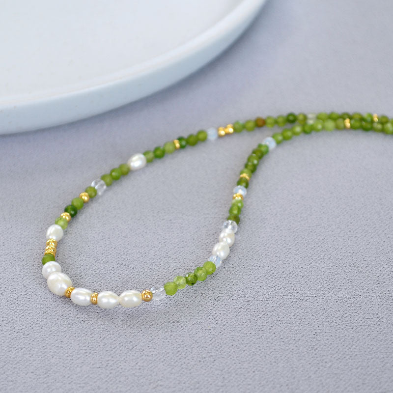 Stunning Pearl Necklace for Daily Wear