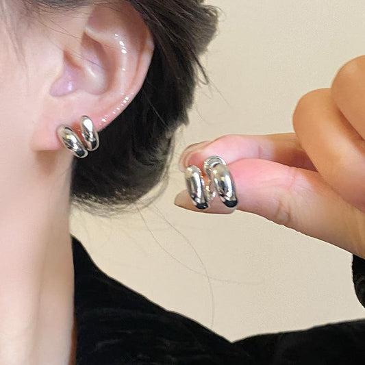 Charming Earring for Any Occasion