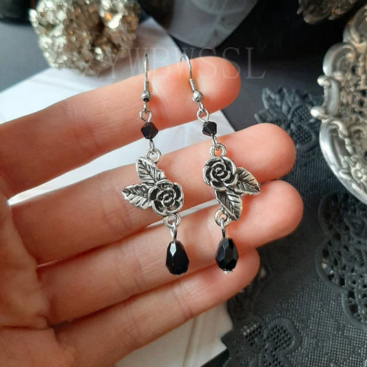 Charming Earring for Any Occasion