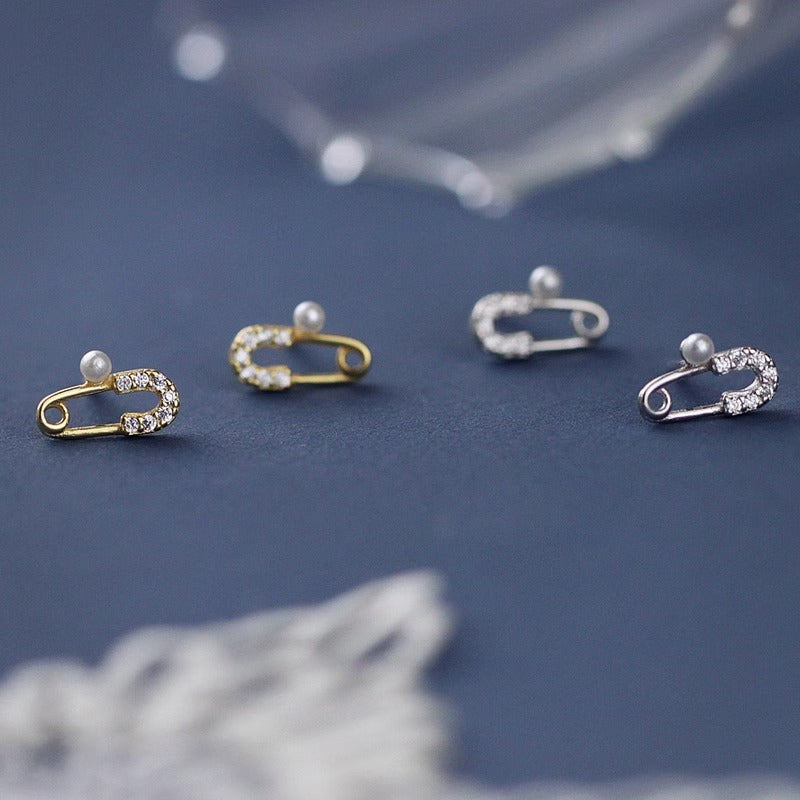 Classic Pearl Earring with Timeless Appeal