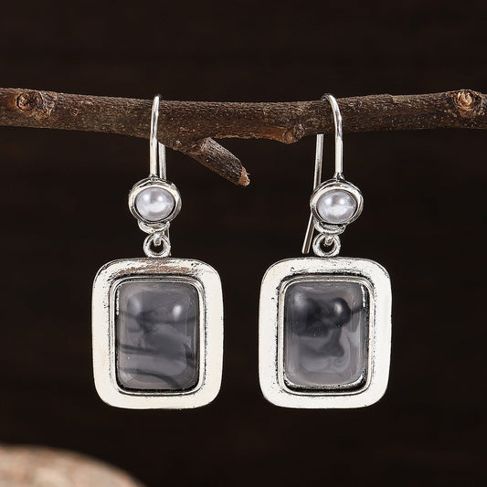 Classic Earring with Timeless Appeal