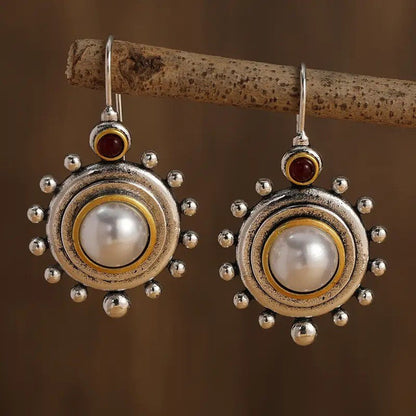 Beautiful Pearl Earring with Unique Style