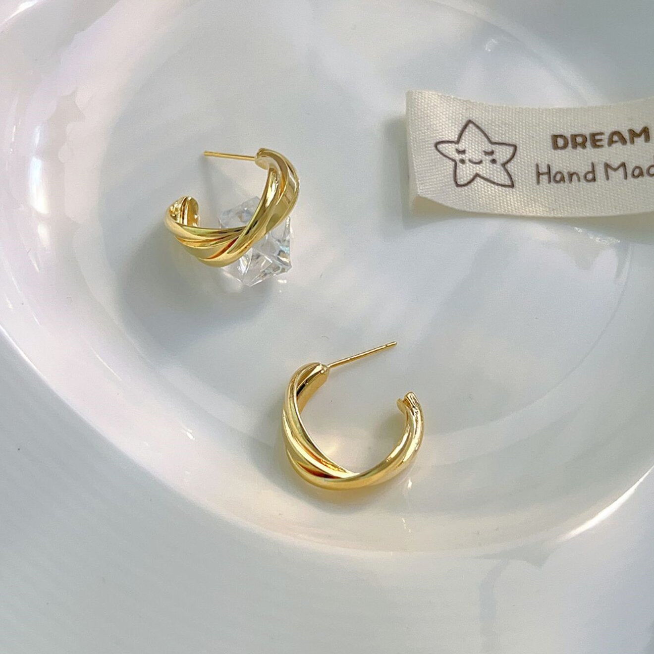 Elegant Earring for Every Occasion