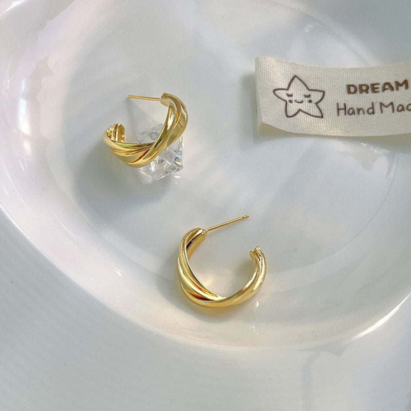 Elegant Earring for Every Occasion