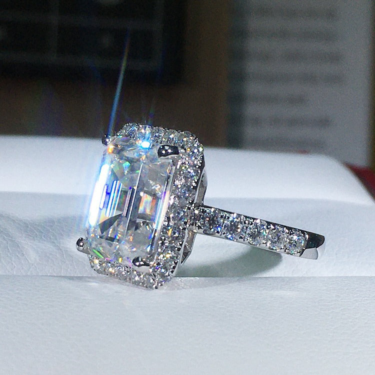 Elegant Ring for Every Occasion