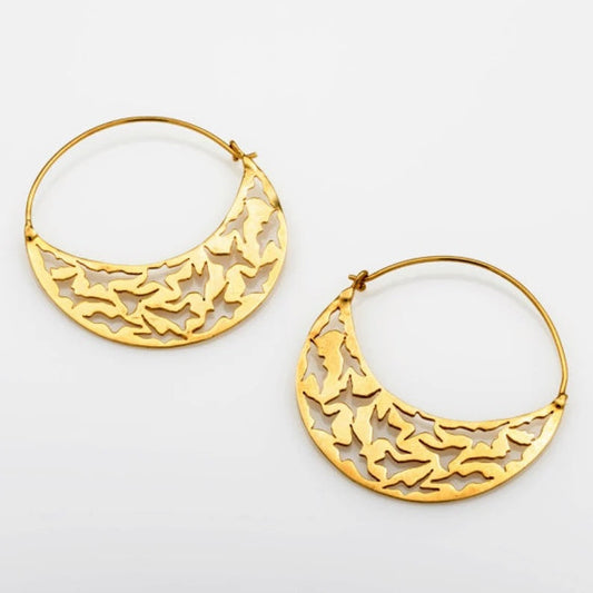 Charming Earring for Any Occasion