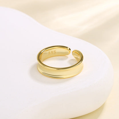 Classic Ring with Timeless Appeal