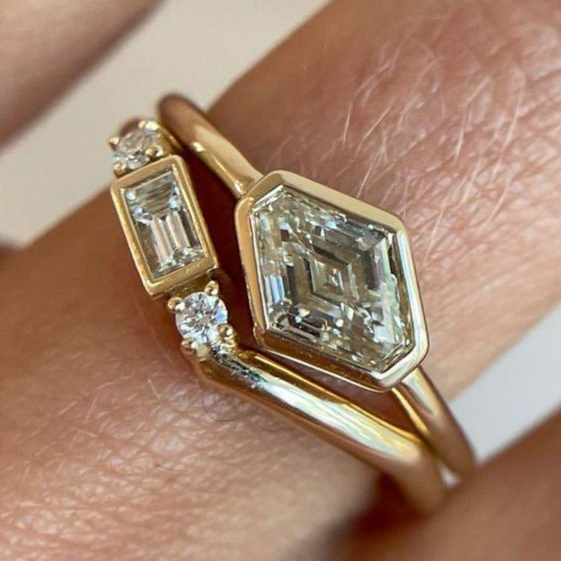 Beautiful Set with Unique Style
