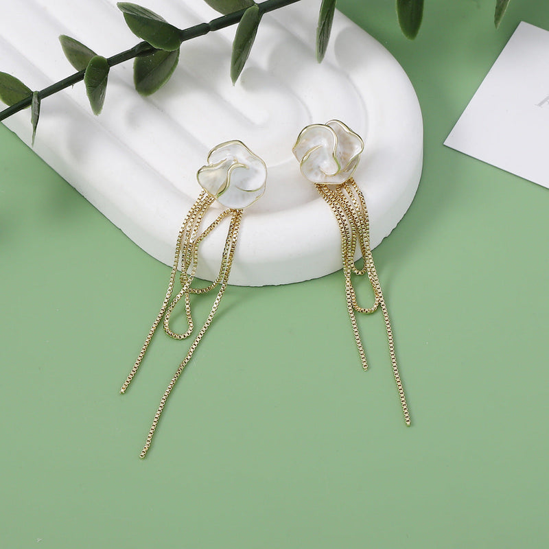 Beautiful Earring with Unique Style