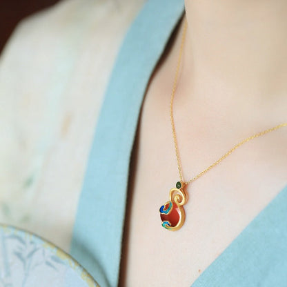 Charming Silver Necklace for Any Occasion