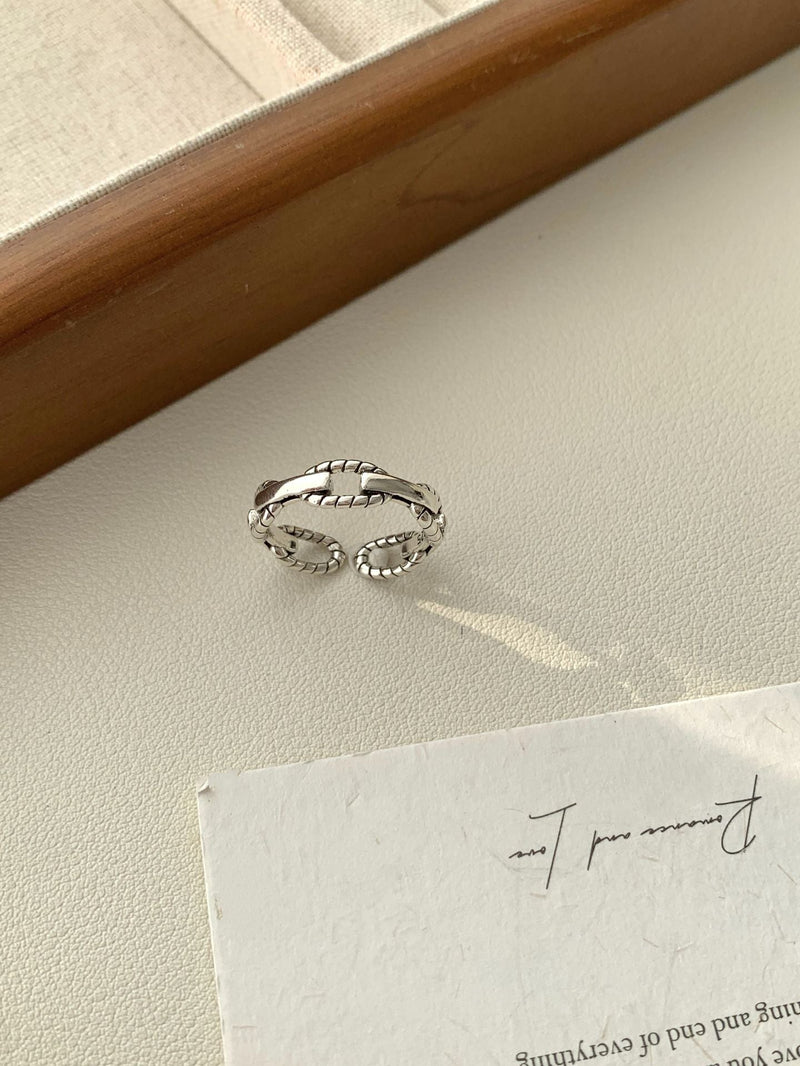 Beautiful Ring with Unique Style