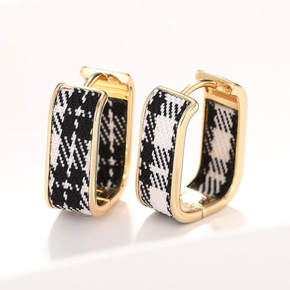 Beautiful Earring with Unique Style